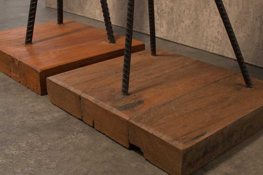  TEAK OCH METALLKROKAR